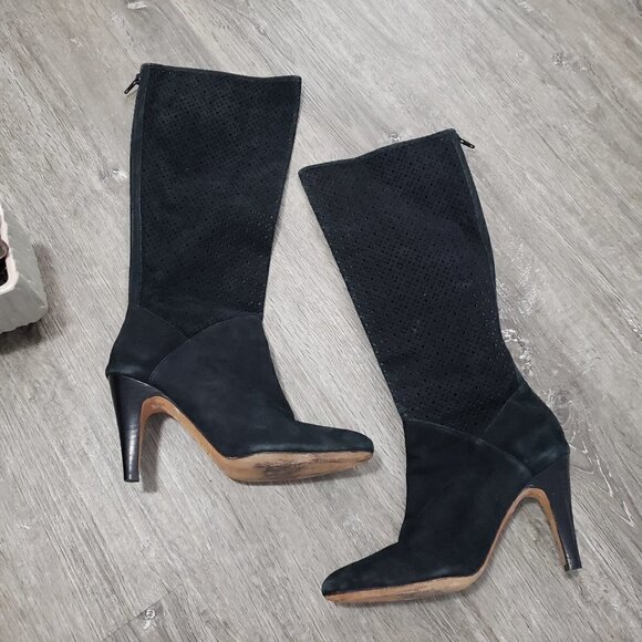 Oscar De La Renta Dafodil Suede Knee High Boots - Picture 2 of 11